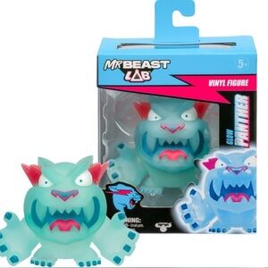 MrBeast Lab Vinyl Figure - Glow Panther